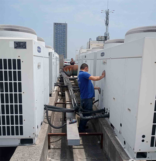 洪湖中央空调制热和不制冷系统维修方法